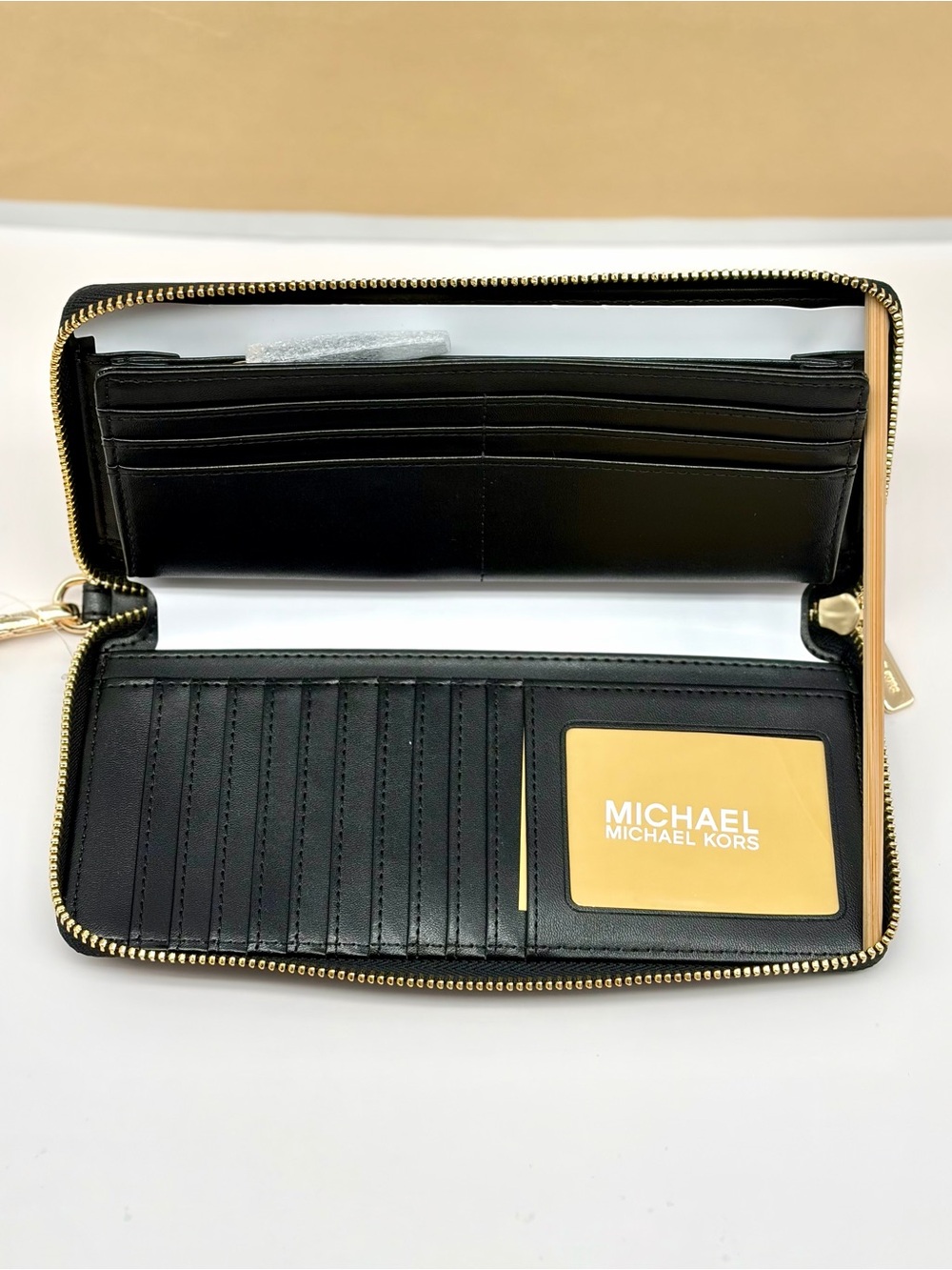 Michael Kors Black & Beige Houndstooth Continental Wallet with Dog Appliqué - Picture 4 of 14